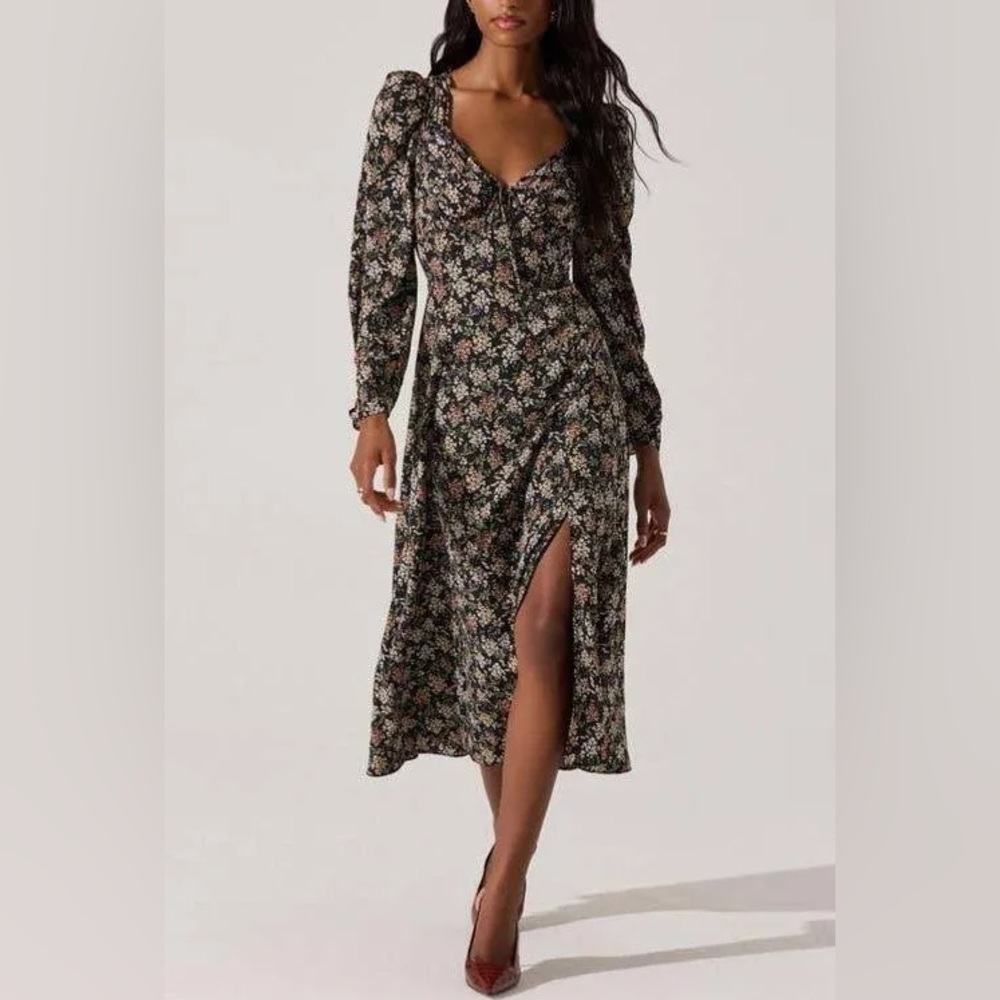 ASTR The Label Black Multi-Floral Dress | Black | Small | NWT